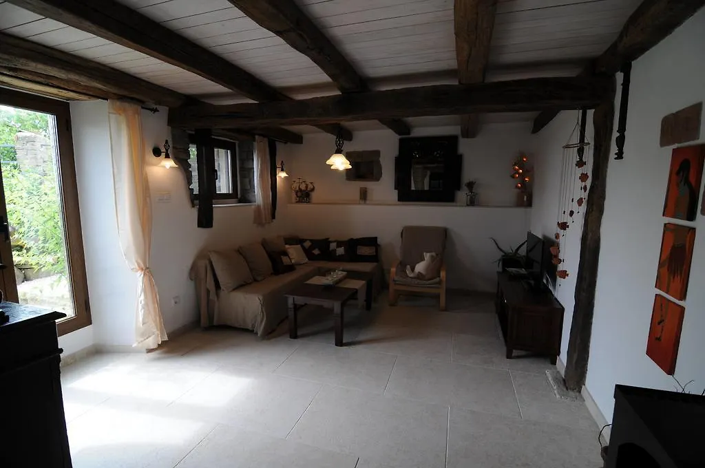 B&B Casa Sarina Momjan 克罗地亚